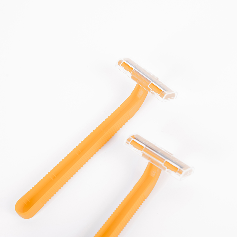 ماكينة حلاقة رجالية ونسائية فائقة النعومة للاستعمال مرة واحدة